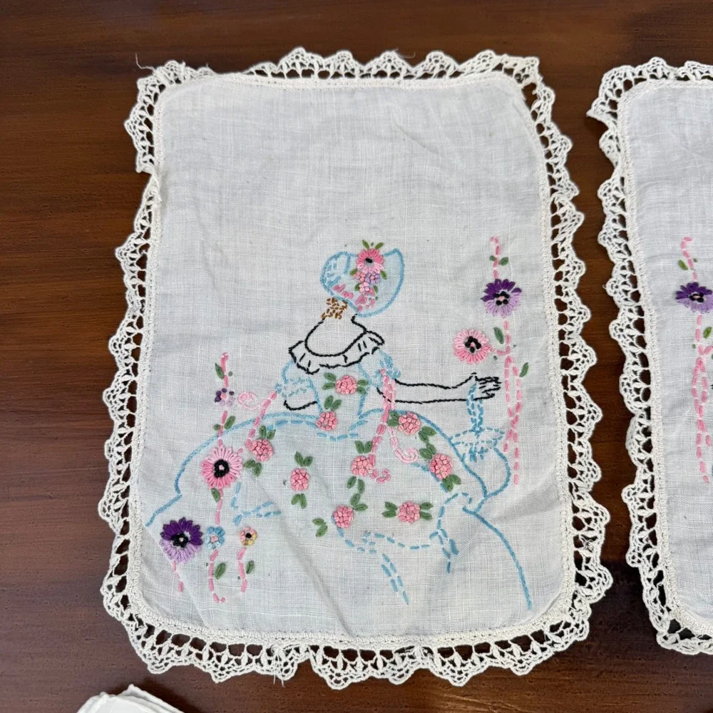 Vintage Hand Embroidered Linen Set Southern Belle Doilies Floral Handkerchiefs